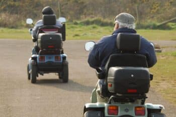 scooter per anziani assicurazione bollo